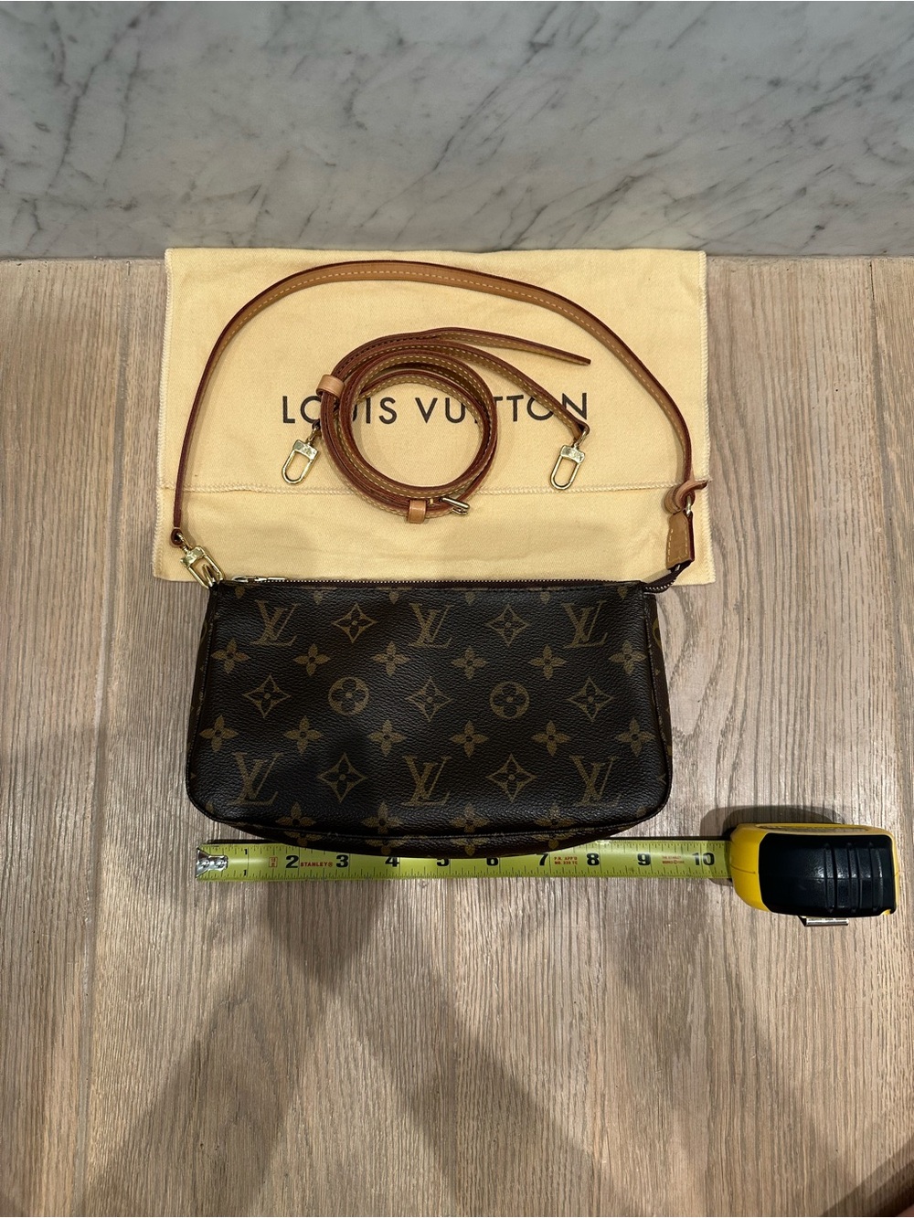 Louis Vuitton Monogram Pochette with additional Crossbody strap - Picture 10 of 16
